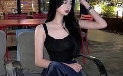 噜噜噜AV久久AV苍井空